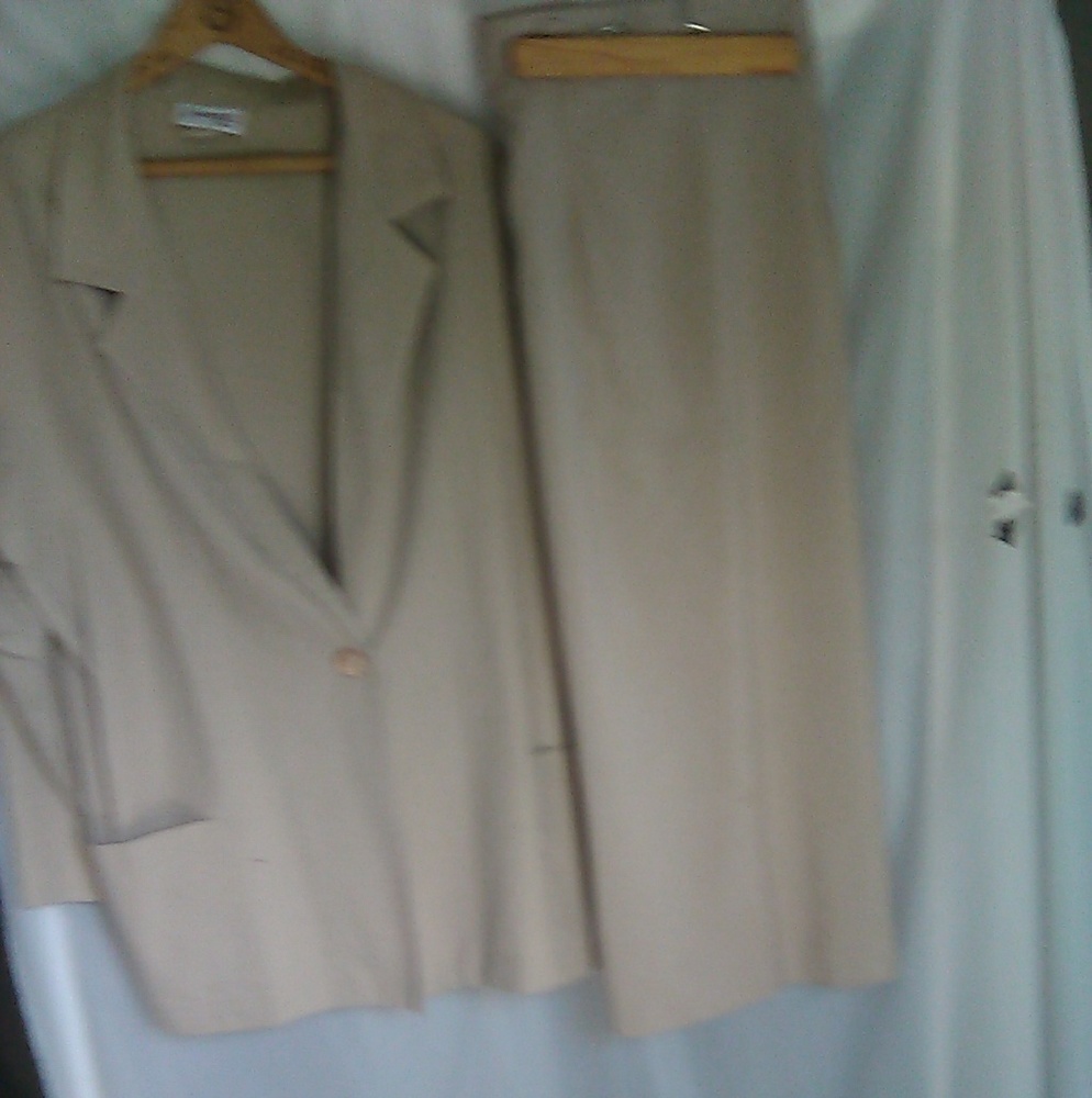 Suit